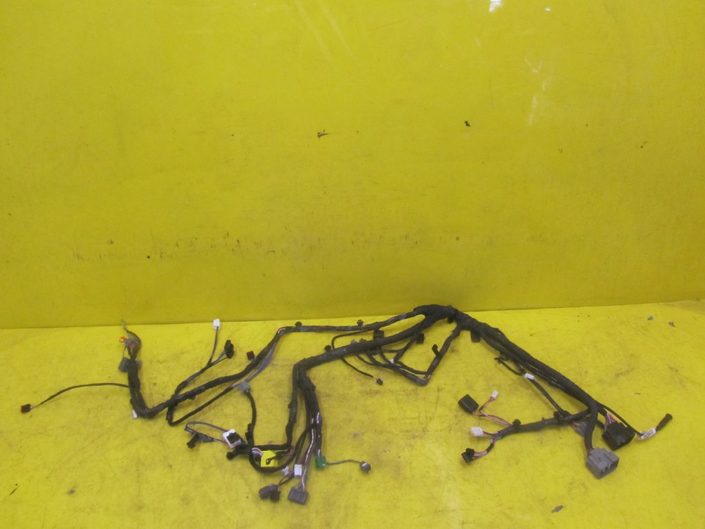 Проводка Jeep Compass (06-н.в.) 68197104