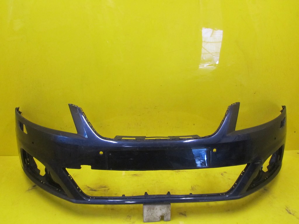 Бампер передний SEAT Alhambra 2 10-