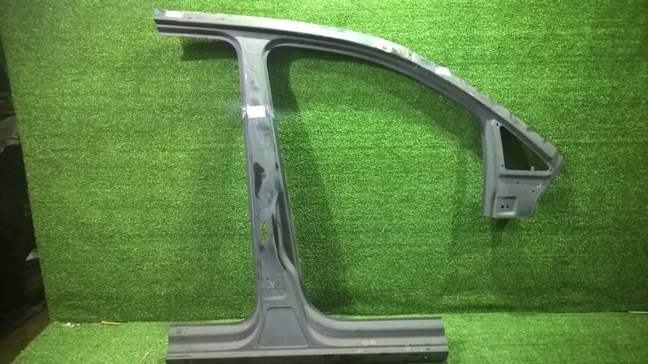 Порог правый Volkswagen Touran 10-15 1